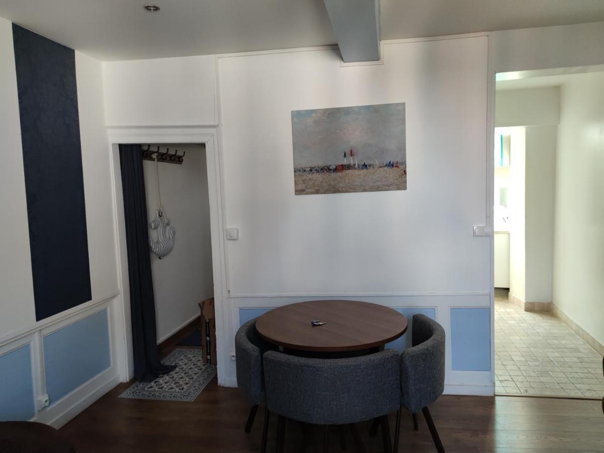 Apartamento Le Saint Léonard...Il est bleu Honfleur Exterior foto